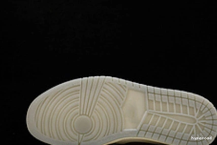 Hyperoad of the Dragon’ Low 1 OG Jordan Air ‘Year 0825